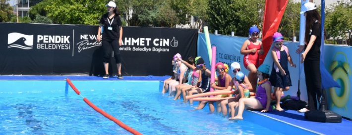 Pendik’te ‘Yüzme Bilmeyen Kalmasın’ Projesi Başladı