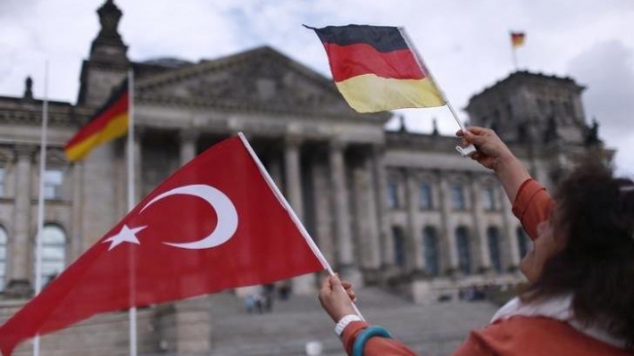 Almanya’da Türkler federal seçimleri yakından takip ediyor