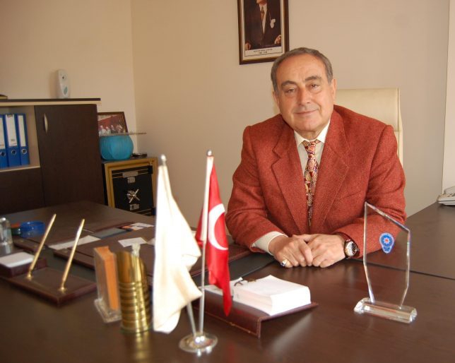 Mehmet Oğuz Vefat Etti