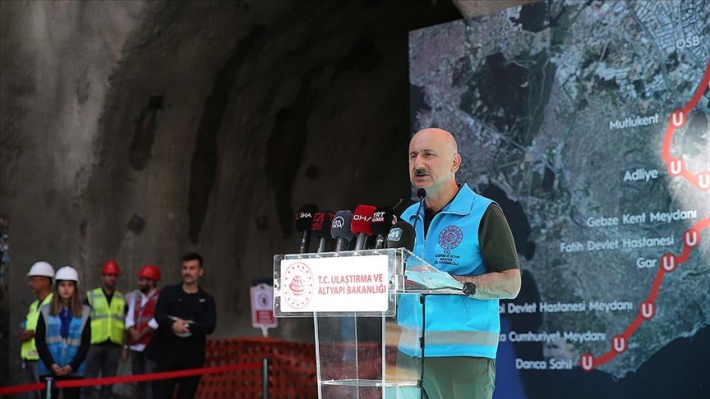 Darıca Sahil Metro Hattı Rekor Sürede Tamamlandı