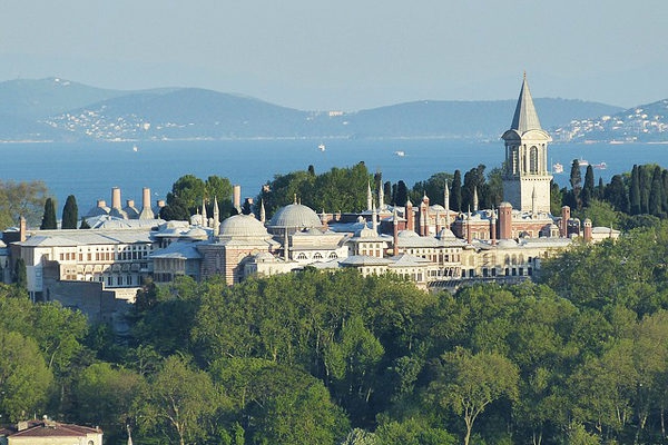 Topkapı Sarayı’nın Tarihi, Bölümleri ve Özellikleri