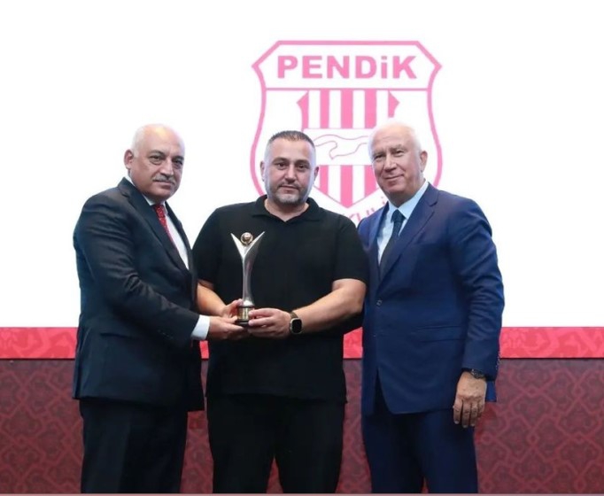 Pendikspor ‘Yılın En Centilmen Takımı’ Ödülünü Aldı