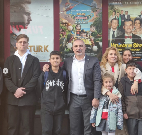 Süleyman Turan, Gençlerle Atatürk Filmini İzledi