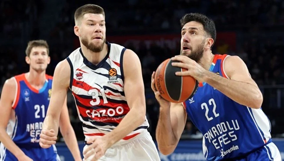 Anadolu Efes deplasmanda Partizan ile karşılaşacak