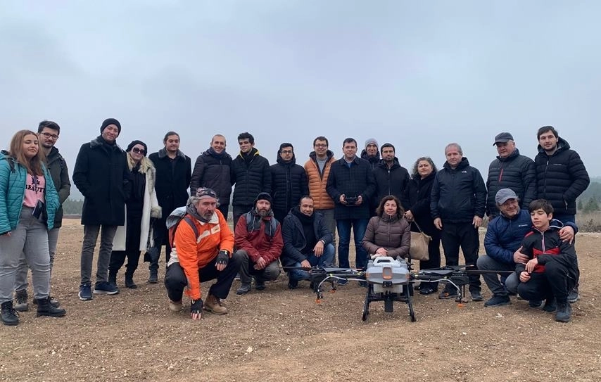 Dron pilotluğu eğitimlerine çiftçiler ve ziraat mühendislerinden yoğun ilgi