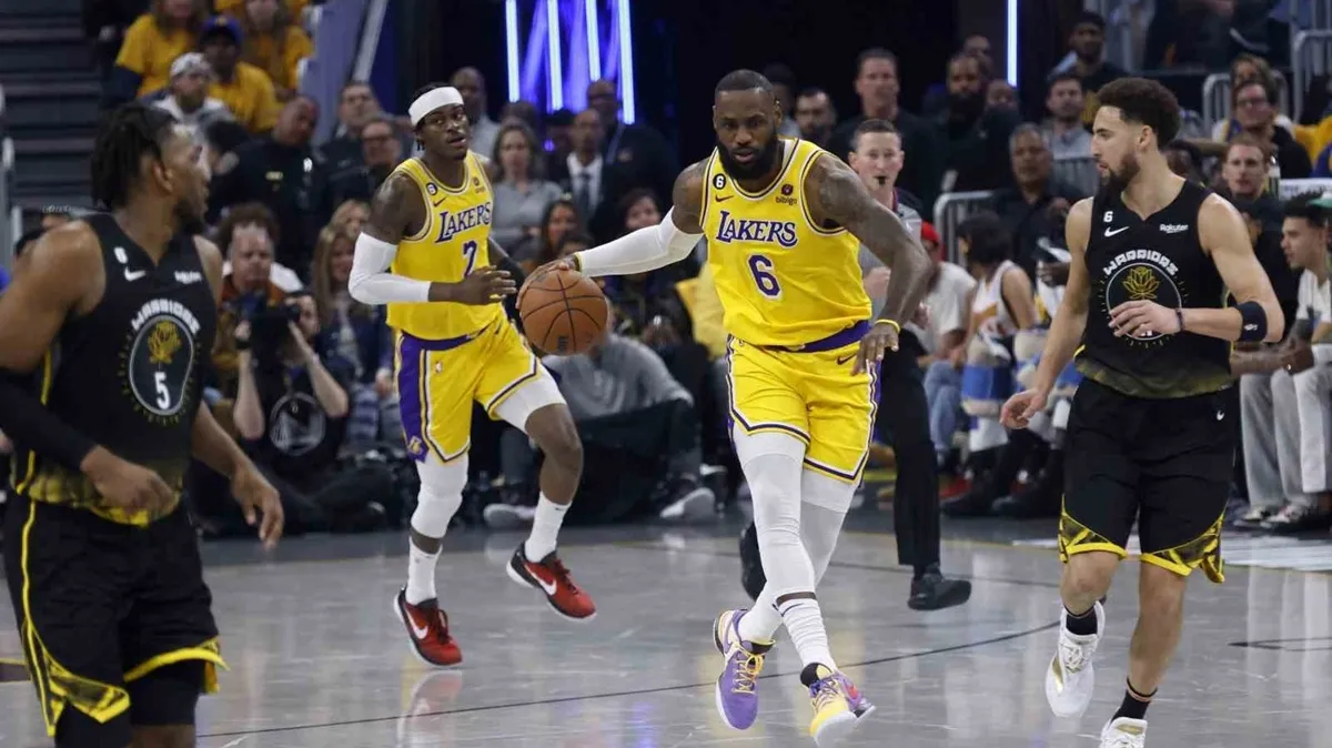 Los Angeles Lakers, Golden State Warriors’ı 117-112 mağlup etti