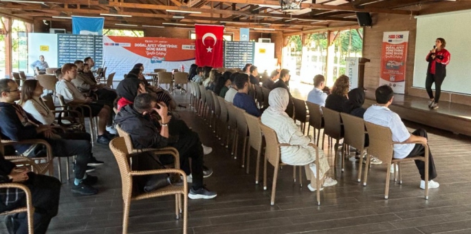 Afetlerdeki Sorunlara Çözüm Ürettiler: Pendik’te Gençlik Çalıştayı Gerçekleşti