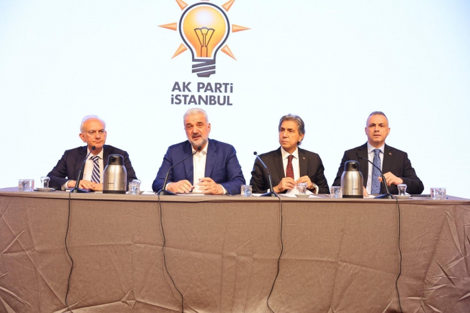 AK Parti, Yeni Dönemin İlk İstanbul Büyükşehir Belediye Meclis Grup Toplantısını Gerçekleştirdi