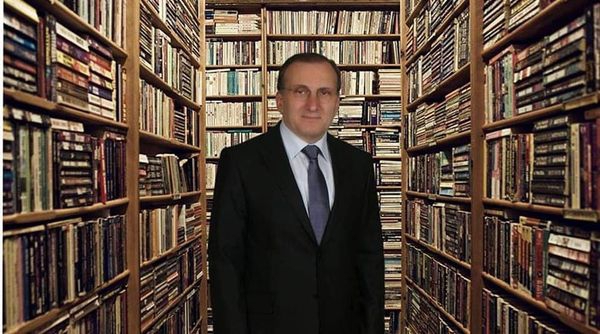 Akademisyen Kimliği ile İlçemizin Gururu: Dr. Öğr. Üyesi Hasan Yazıcı