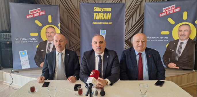 İYİ Parti Başkan Adayı Süleyman Turan, Meclis Üyesi Adaylarını Tanıttı