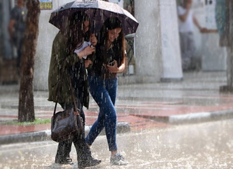 Meteoroloji'den 4 Kent İçin Sarı Kodlu Uyarı: Kuvvetli Yağış Bekleniyor