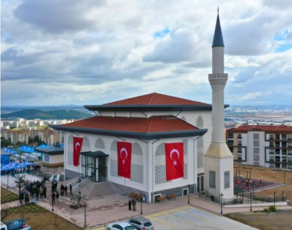 Pendik Belma Beğen Camii Dualarla Açıldı