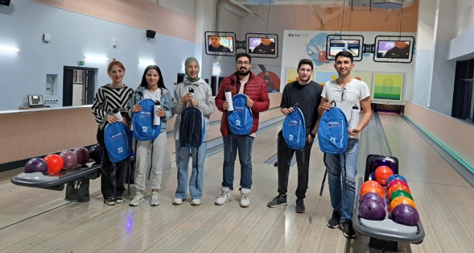 Pendik'te Bowling Heyecanı! Gençlik Haftası Bowling Turnuvası Gerçekleşti