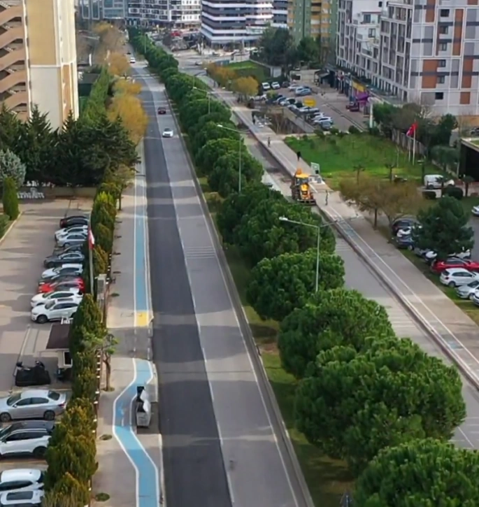 Pendik'te Yollar Yenileniyor