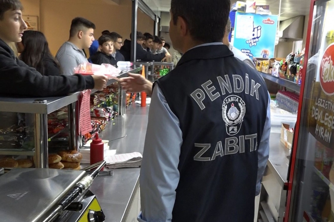 Pendik Zabıta Ekiplerinden Okullarda Kantin Denetimi