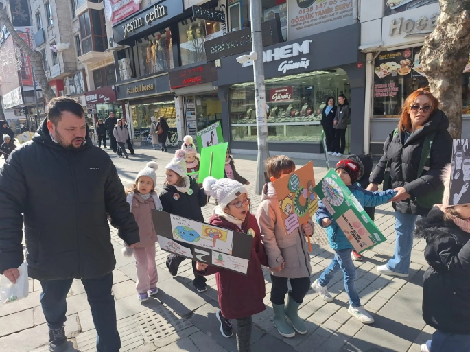 Yeşilay Pendik Şubesi Yeşilay Haftasını Kutladı