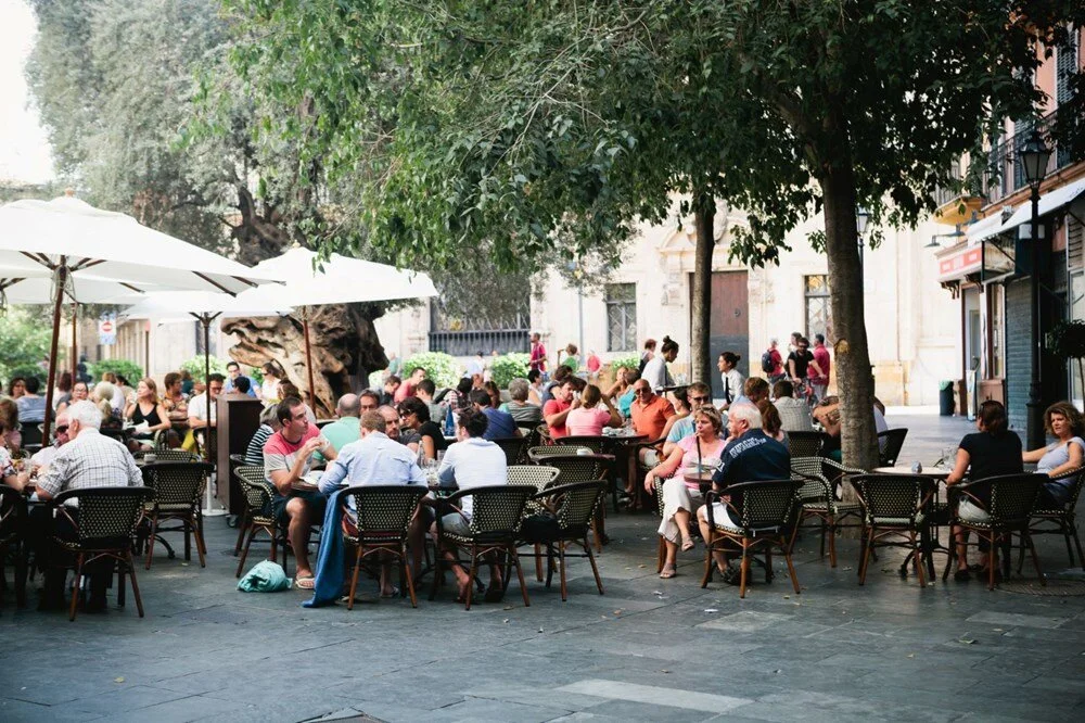 Turist bölgesinde yemek yemeyin